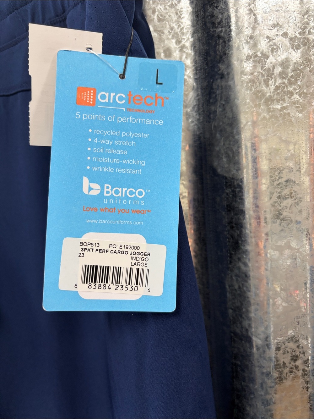 Barco Uniforms Women's Scrub Top and Jogger Set - Top L/Pants L - Picture 3 of 3